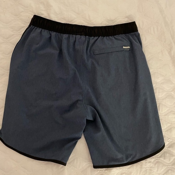 Burnside men's swim trunks size L - Picture 2 of 8